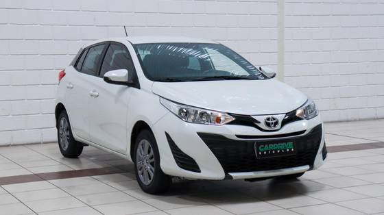 TOYOTA YARIS 1.3 16V FLEX XL PLUS TECH MULTIDRIVE TOYOTA YARIS 1.3 16V FLEX XL PLUS TECH MULTIDRIVE